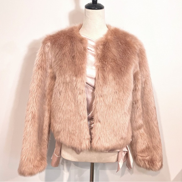 Carolina Belle Faux Fur Coat - Picture 1 of 13